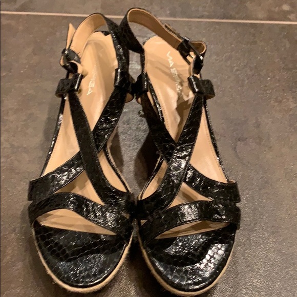 Via Spiga Black Patten Sandals Women’s Size 9 - Picture 2 of 4